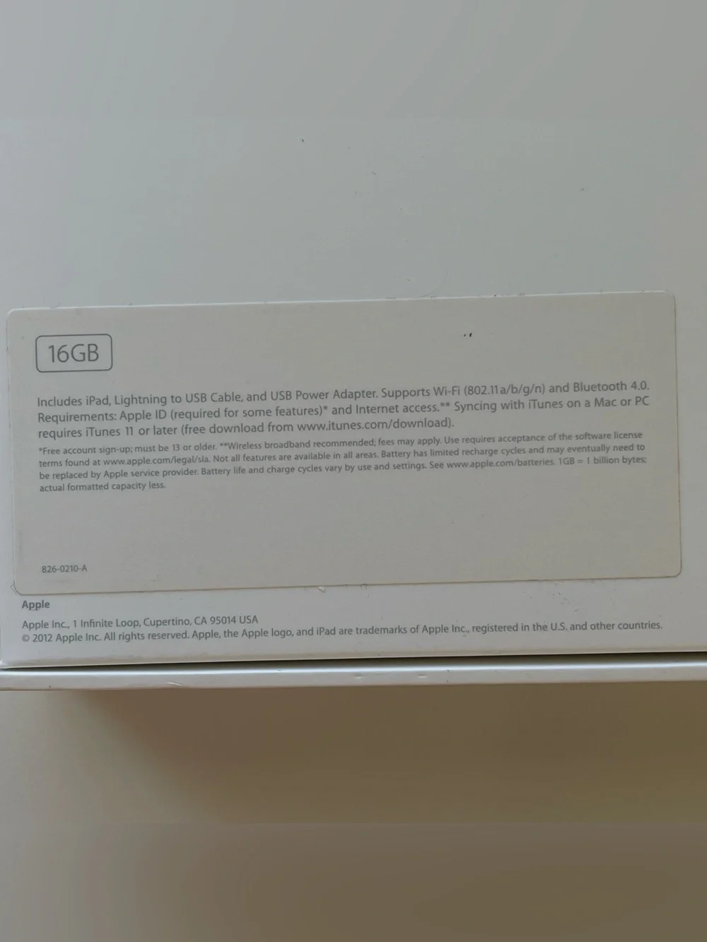 Original Apple iPad 4th Generation 16GB White A1458 MD513LL/A WiFi